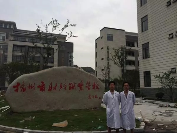 開學倒計時，學校除甲醛讓熊孩子們元氣滿滿迎接新學期！
