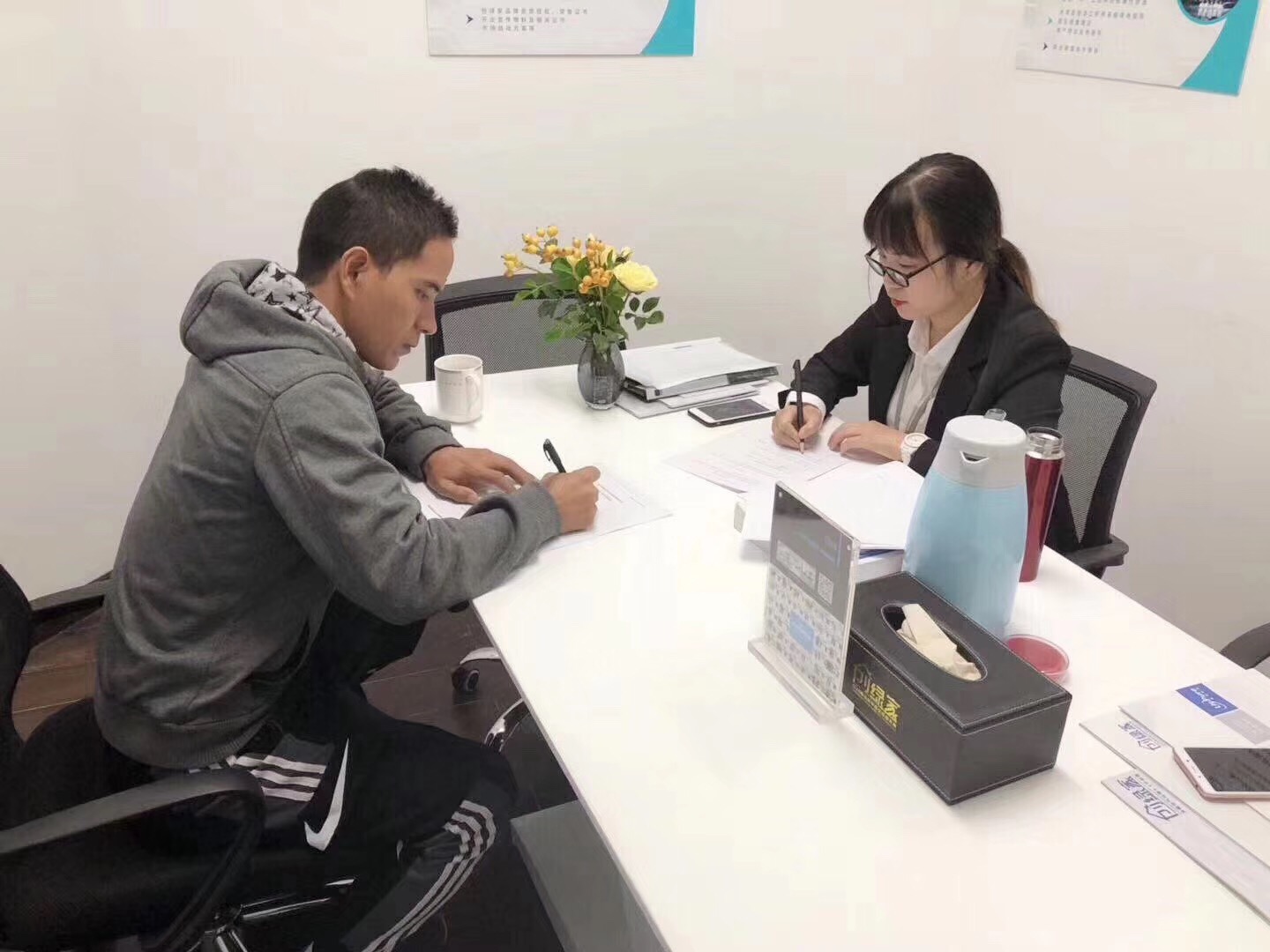 熱烈祝賀陳總簽約創(chuàng)綠家河南省縣級市代理！