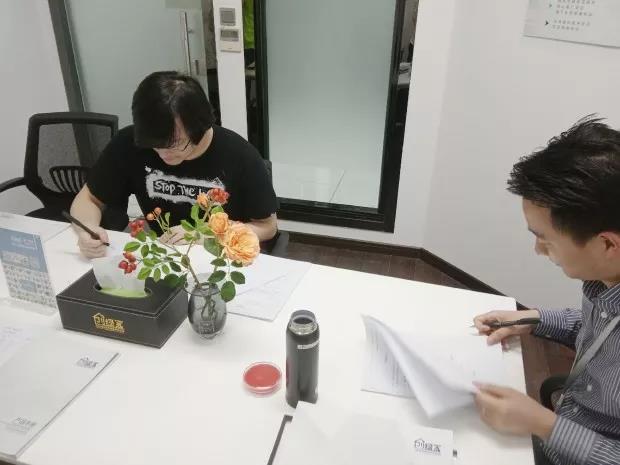 熱烈祝賀羅總簽約創綠家江蘇省南京市區級代理！